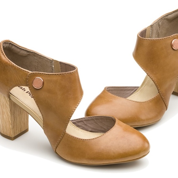 Hush Puppies Shoes - Hush Puppies  D E V Y N N S I S A N Y Size 7M